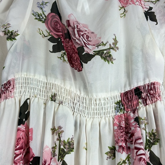 Maternity Floral Sheer Gown Cover up - Picture 10 of 13